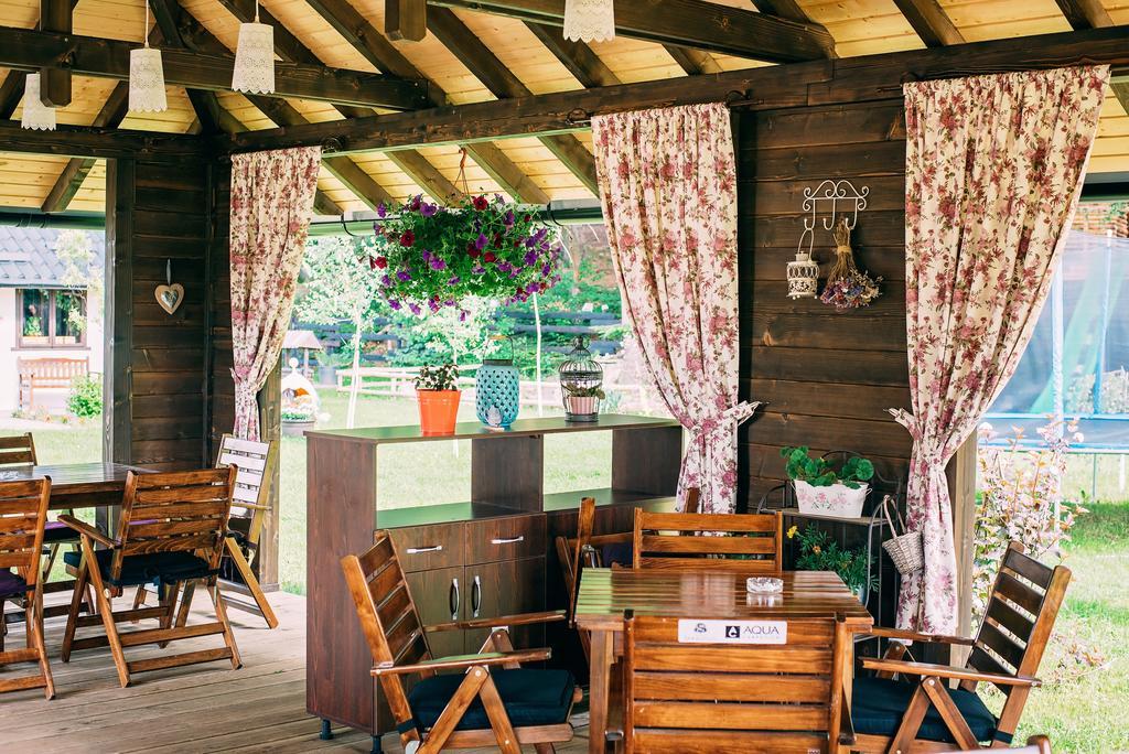 La Conac In Bucovina Gura Humorului Ngoại thất bức ảnh