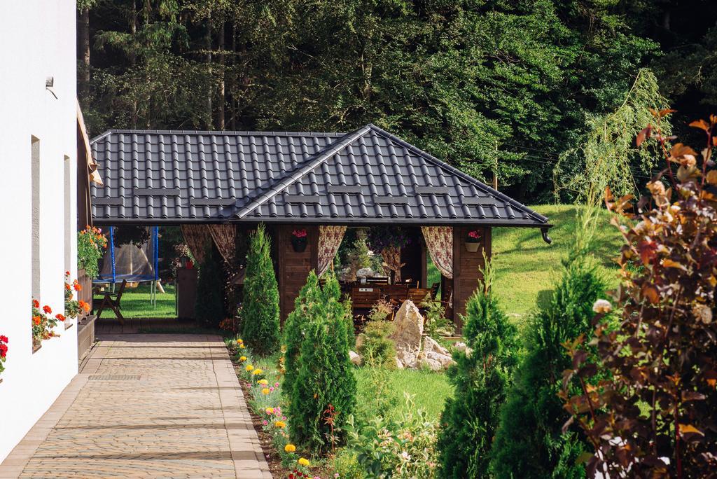 La Conac In Bucovina Gura Humorului Ngoại thất bức ảnh